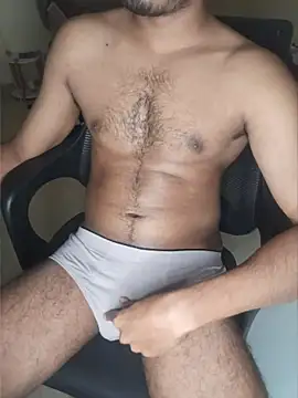 Snapshot of hairy_TWINK_ chatting on 02/25/26, 11:43 hairy TWINK online show from 02/25/26, 11:43