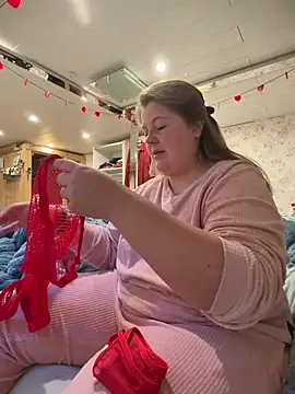 BootyLola online show from 02/04/26, 11:49