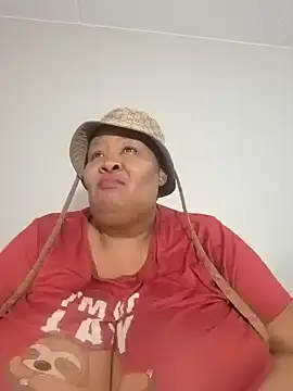 Snapshot of nancy111 chatting on 03/28/26, 02:40 nancy111 online show from 03/28/26, 02:40