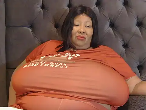 nancy111 online show from 02/06/26, 02:40