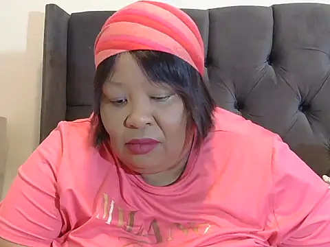 Snapshot of nancy111 chatting on 03/26/26, 02:32 nancy111 online show from 03/26/26, 02:32