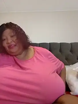 Snapshot of nancy111 chatting on 04/10/26, 01:45 nancy111 online show from 04/10/26, 01:45