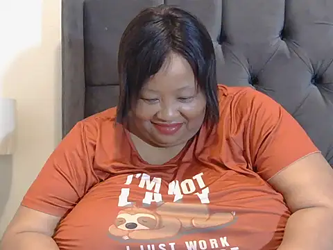 Snapshot of nancy111 chatting on 03/13/26, 02:16 nancy111 online show from 03/13/26, 02:16