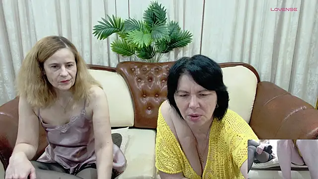 Kati000888 online show from 11/20/25, 08:09