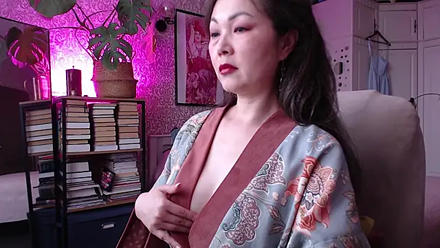 Koreanowner online show from 05/30/26, 04:23