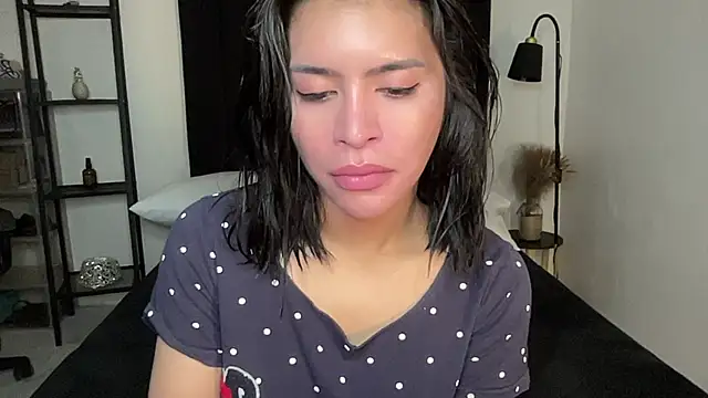 your bianca69 online show from 02/18/26, 11:34