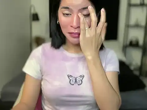 your bianca69 online show from 12/18/25, 11:30