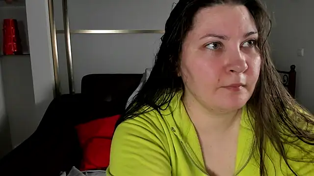 Snapshot of MarySwon chatting on 12/28/24, 05:14 MarySwon online show from 12/28/24, 05:14