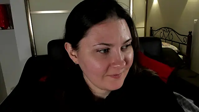 Snapshot of MarySwon chatting on 02/18/25, 05:31 MarySwon online show from 02/18/25, 05:31