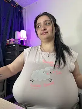 aliceayres797 online show from 03/01/25, 09:15