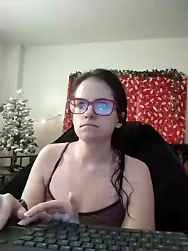 Snapshot of JessaBella chatting on 12/04/24, 04:10 JessaBella online show from 12/04/24, 04:10
