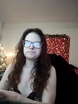 Snapshot of JessaBella chatting on 12/10/24, 03:01 JessaBella online show from 12/10/24, 03:01