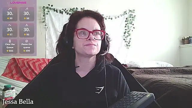 Snapshot of JessaBella chatting on 05/08/26, 03:38 JessaBella online show from 05/08/26, 03:38