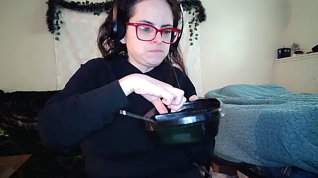 JessaBella online show from 11/25/25, 04:29