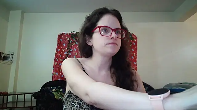 Snapshot of JessaBella chatting on 01/06/25, 04:02 JessaBella online show from 01/06/25, 04:02