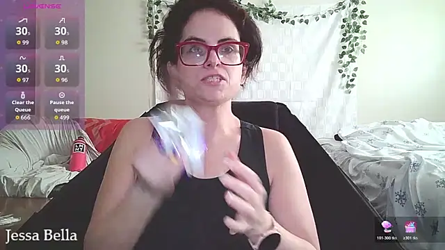 Snapshot of JessaBella chatting on 05/25/26, 03:55 JessaBella online show from 05/25/26, 03:55