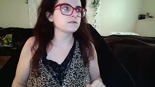 JessaBella online show from 10/28/25, 03:22