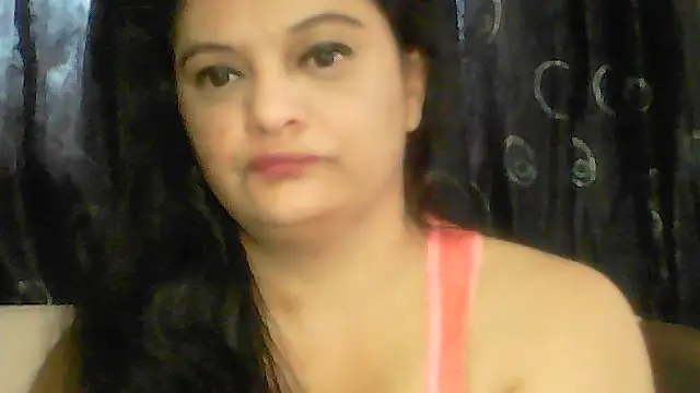 sweetnessangel online show from 10/26/25, 08:04