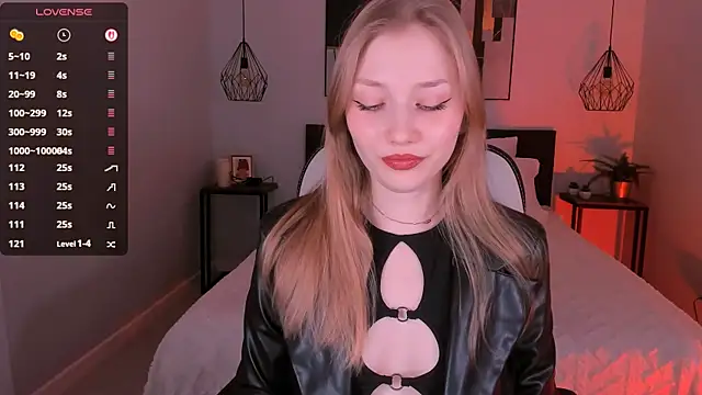 Snapshot of DakotaMabs chatting on 02/11/26, 11:43 DakotaMabs online show from 02/11/26, 11:43