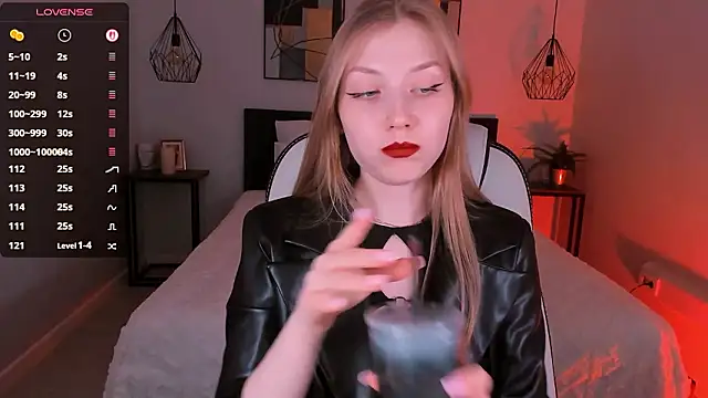 Snapshot of DakotaMabs chatting on 01/31/26, 07:12 DakotaMabs online show from 01/31/26, 07:12