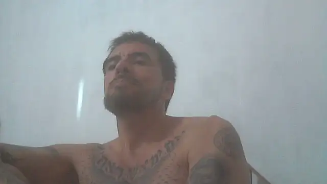 Snapshot of el_principe_hot chatting on 11/29/25, 04:01 el principe hot online show from 11/29/25, 04:01