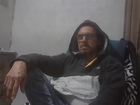 Snapshot of el_principe_hot chatting on 09/09/25, 01:38 el principe hot online show from 09/09/25, 01:38