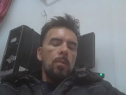 Snapshot of el_principe_hot chatting on 10/28/25, 02:12 el principe hot online show from 10/28/25, 02:12