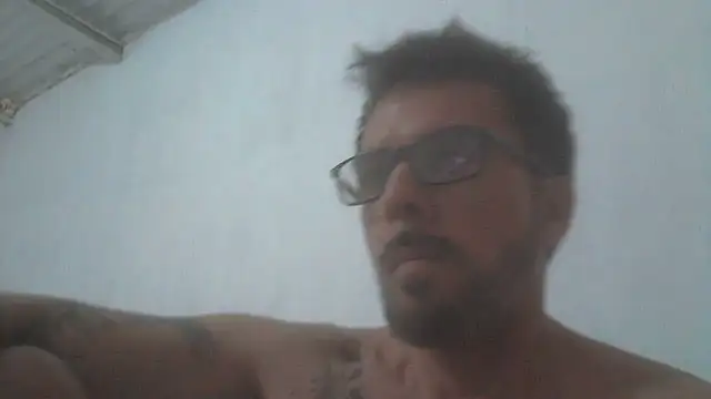 Snapshot of el_principe_hot chatting on 11/26/25, 03:39 el principe hot online show from 11/26/25, 03:39