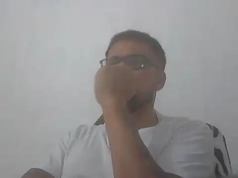 Snapshot of el_principe_hot chatting on 02/06/26, 04:19 el principe hot online show from 02/06/26, 04:19