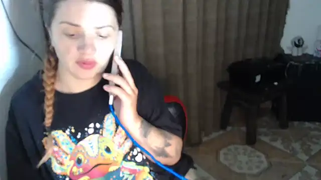 Snapshot of kattydirtylol chatting on 09/29/25, 06:09 kattydirtylol online show from 09/29/25, 06:09