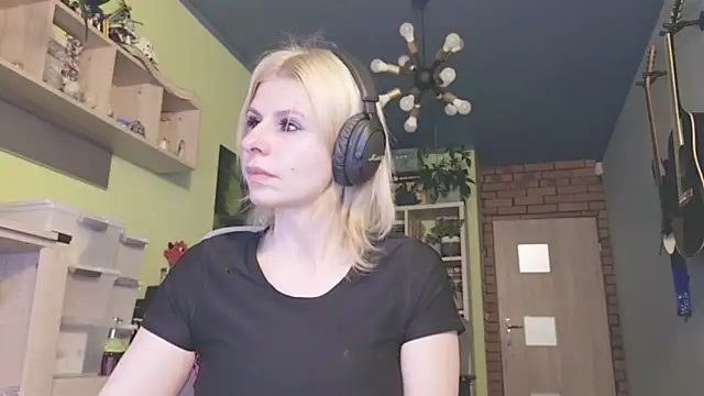 karmija online show from 04/03/26, 09:54