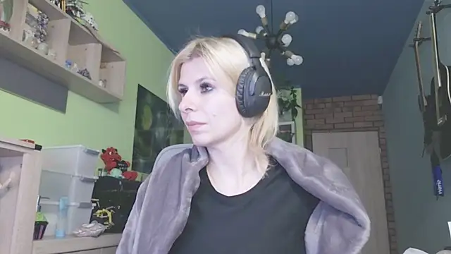 karmija online show from 01/11/26, 09:33