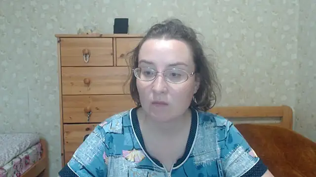 Snapshot of Smart_Rose chatting on 09/26/25, 01:51 Smart Rose online show from 09/26/25, 01:51