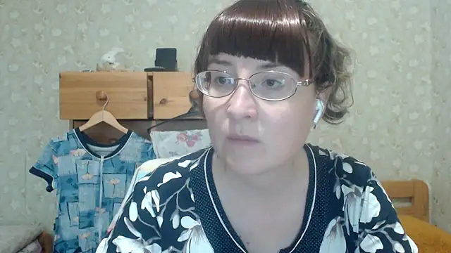 Snapshot of Smart_Rose chatting on 06/03/26, 04:55 Smart Rose online show from 06/03/26, 04:55