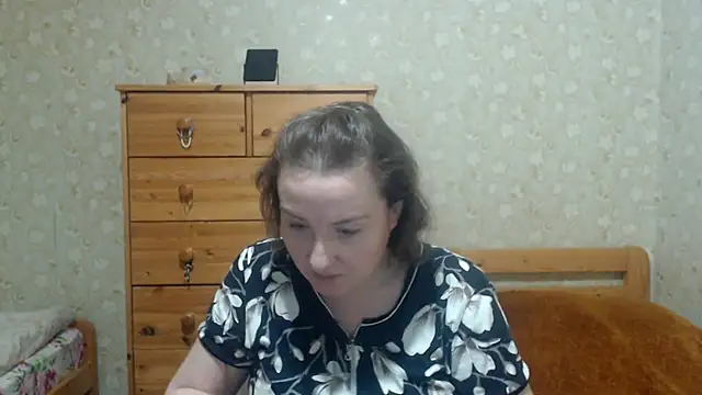 Smart Rose online show from 11/16/25, 01:27