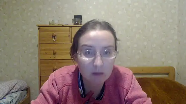 Snapshot of Smart_Rose chatting on 03/10/25, 04:46 Smart Rose online show from 03/10/25, 04:46