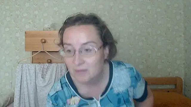 Snapshot of Smart_Rose chatting on 07/08/26, 02:40 Smart Rose online show from 07/08/26, 02:40