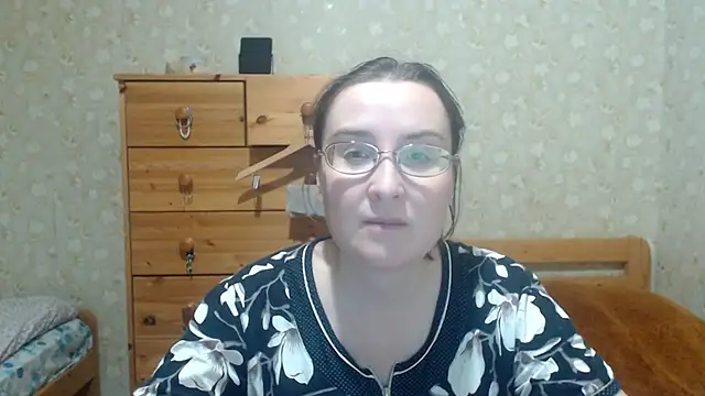 Smart Rose online show from 11/12/25, 04:11