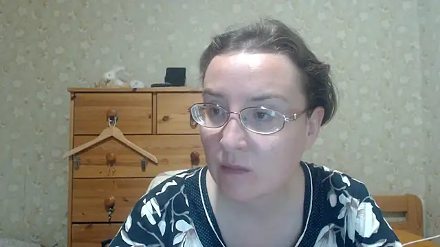 Snapshot of Smart_Rose chatting on 05/28/26, 07:31 Smart Rose online show from 05/28/26, 07:31