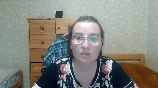 Snapshot of Smart_Rose chatting on 09/30/25, 02:34 Smart Rose online show from 09/30/25, 02:34