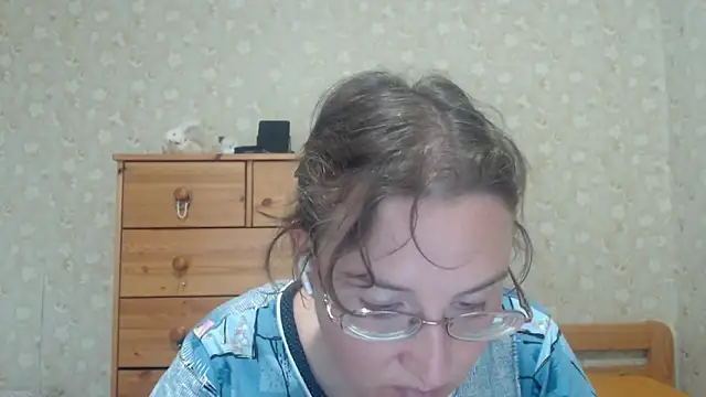 Snapshot of Smart_Rose chatting on 05/08/26, 04:33 Smart Rose online show from 05/08/26, 04:33