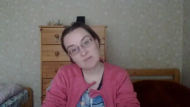 Snapshot of Smart_Rose chatting on 03/15/25, 03:27 Smart Rose online show from 03/15/25, 03:27