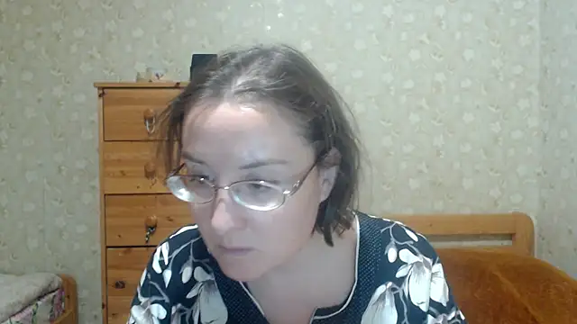 Snapshot of Smart_Rose chatting on 10/02/25, 08:12 Smart Rose online show from 10/02/25, 08:12