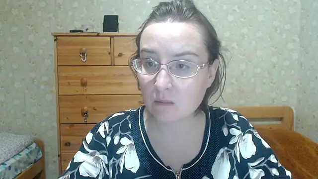 Smart Rose online show from 11/13/25, 04:00