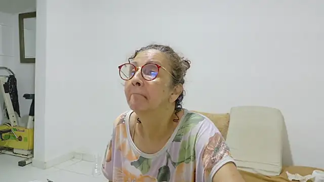 irisconde online show from 01/15/26, 03:48