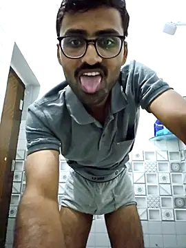 krishna8035 online show from 09/27/25, 02:56