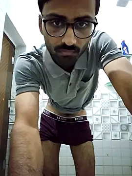 krishna8035 online show from 12/16/25, 01:37