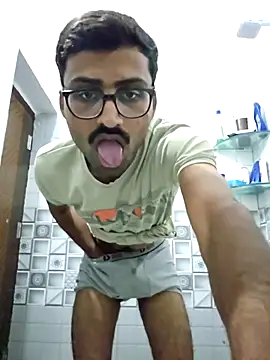 krishna8035 online show from 11/26/25, 11:54