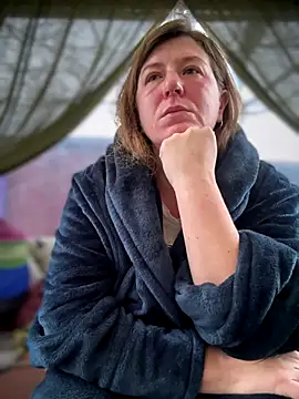 Natali UA online show from 11/18/25, 05:44