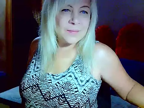 AgoniA7 online show from 10/21/25, 03:06